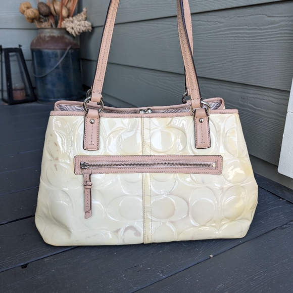 Coach Peyton Parent Embossed Purse - Picture 3 of 16